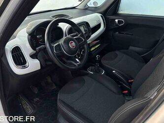 2017-fiat-500-1428352-45777875