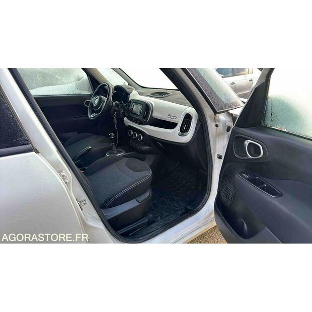 2017 Fiat 500-45777877