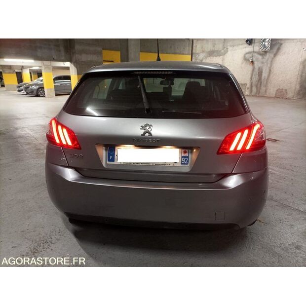2015 Peugeot 308-45777963
