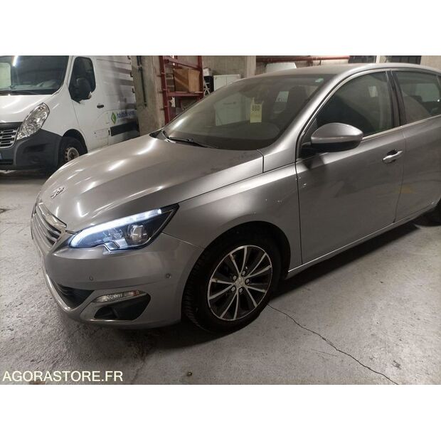 2015 Peugeot 308-45777964