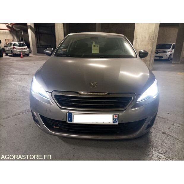 2015 Peugeot 308-45777968