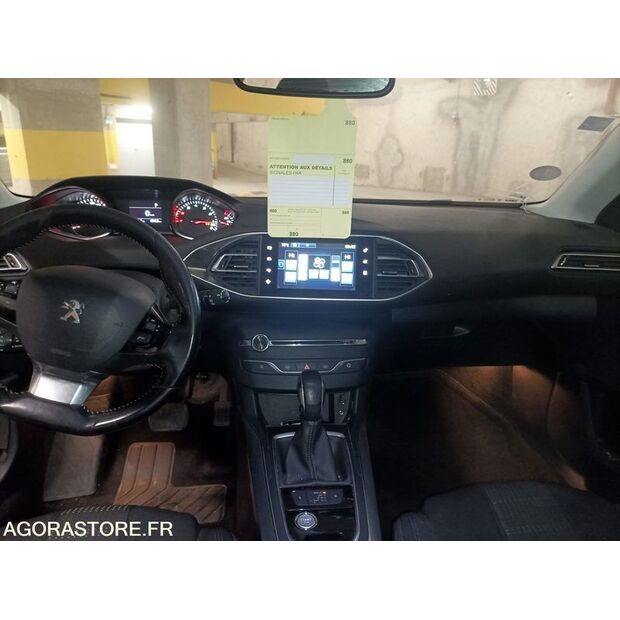 2015 Peugeot 308-45777976