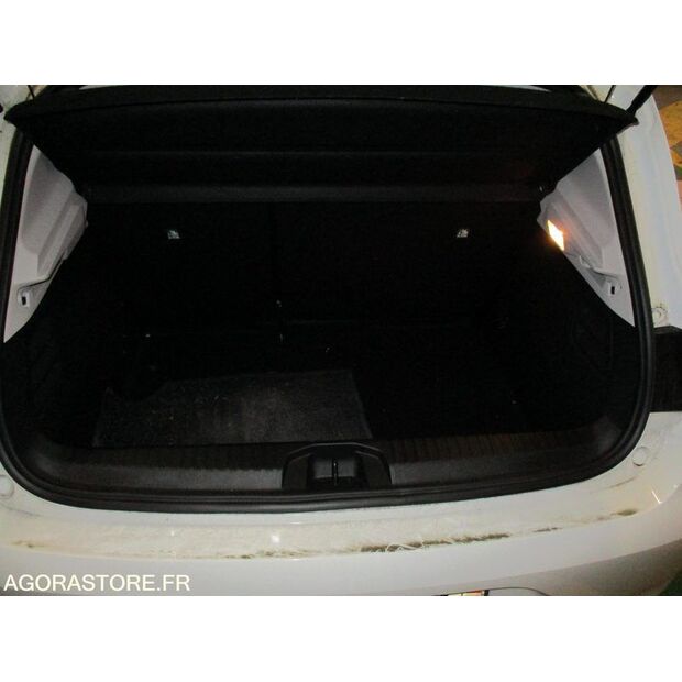 2020 رينو Clio-45778103