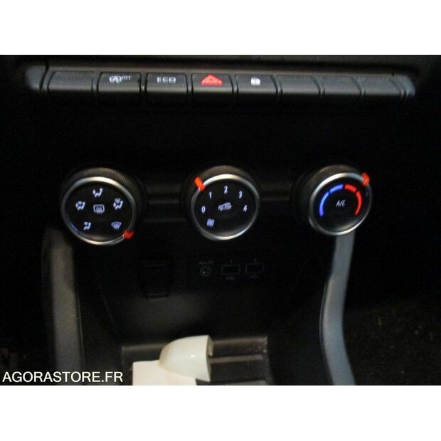 2020 رينو Clio-45778107