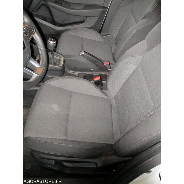 2020 Renault Clio-45778132