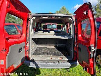 2009-renault-kangoo-1428381-45778219