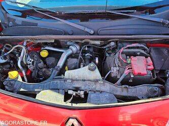 2009-renault-kangoo-1428381-45778221