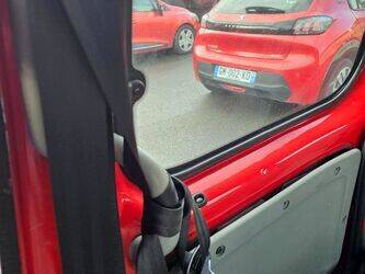 2006-renault-kangoo-1428384-45778262