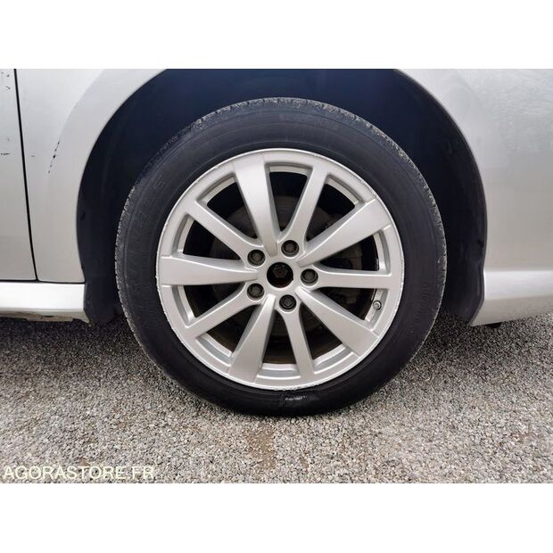 2011 Renault Laguna-45778296