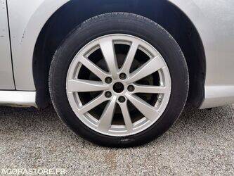 2011-renault-laguna-1428386-45778296