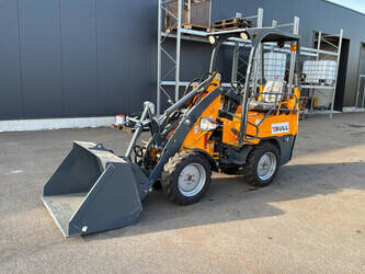 Image de CHARGEUSES COMPACTES 2022 Bull WL 25 À vendre à Royaume-Uni