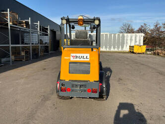 2022-bull-wl-50-45778954