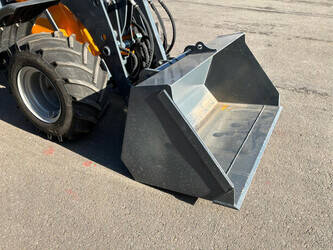 2023-bull-wl-35-45778995