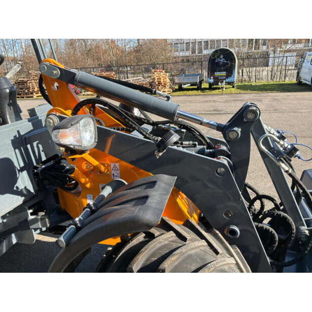 2023 بول WL 35-45778997