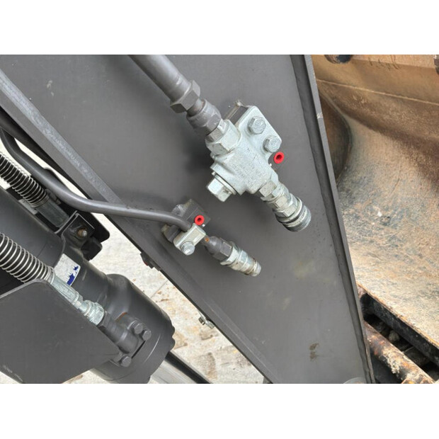 2024 Volvo ECR88D-45779016