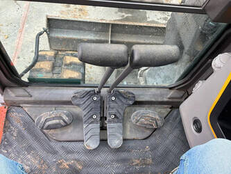 2024-volvo-ecr88d-45779026