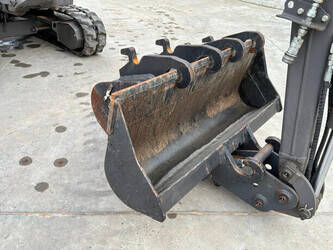 2023-volvo-ecr18e-45779078