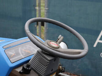 iseki-sial-223-1428405-45779220