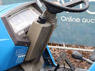 iseki-tu237f-1428406-45779265