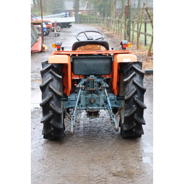 KUBOTA B1702-M-45779287