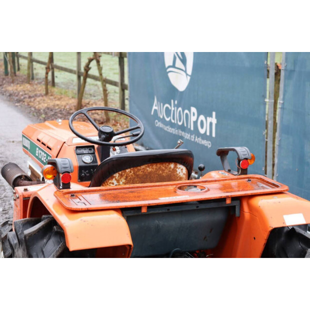 KUBOTA B1702-M-45779301