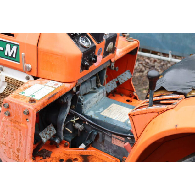 KUBOTA B1702-M-45779314