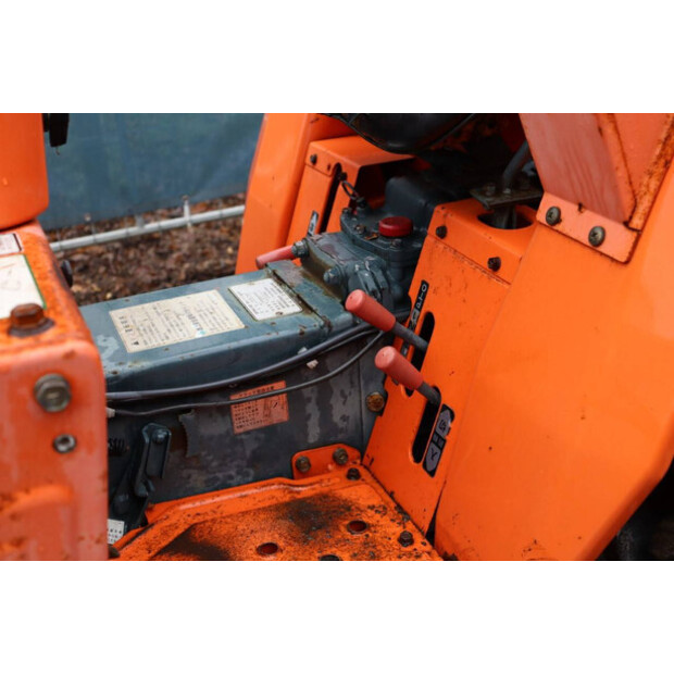 KUBOTA B1702-M-45779317