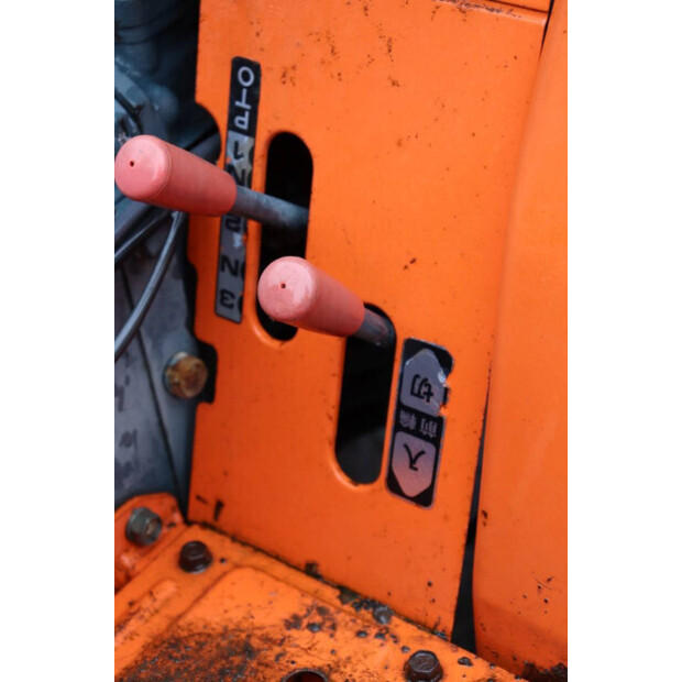 KUBOTA B1702-M-45779318