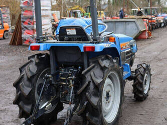 iseki-sial-223-1428413-45779550