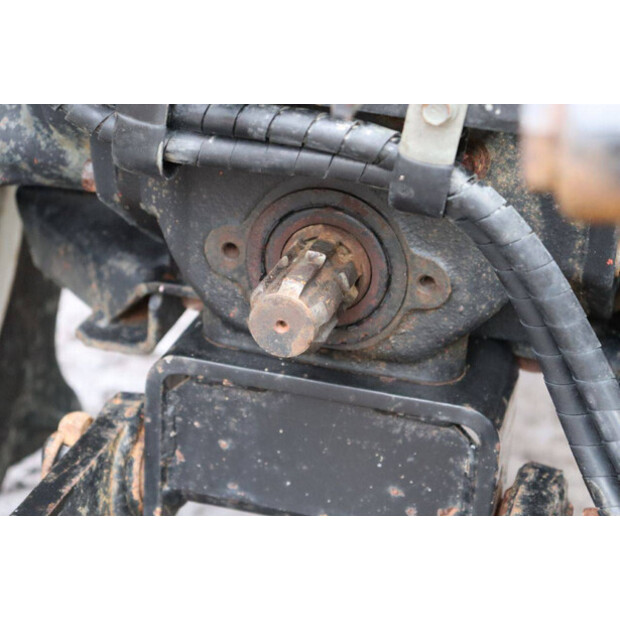 MITSUBISHI MT165-45779709