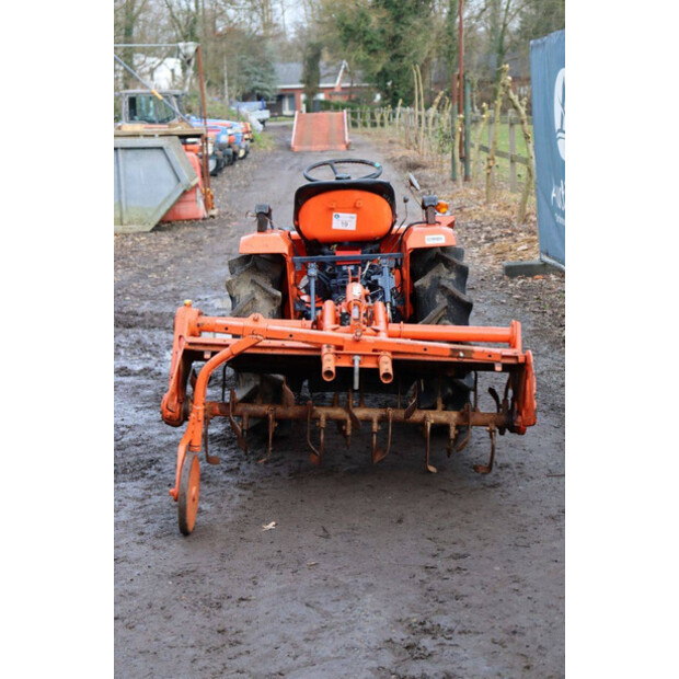 KUBOTA B1502DT-45779941