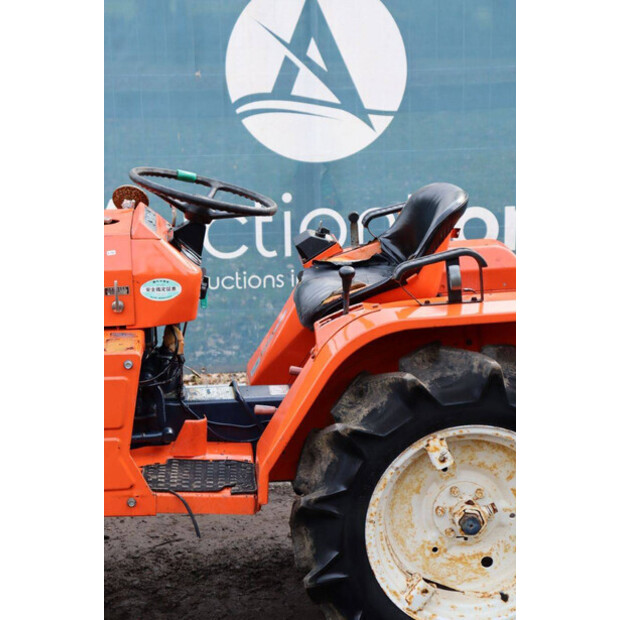 KUBOTA B1502DT-45779959