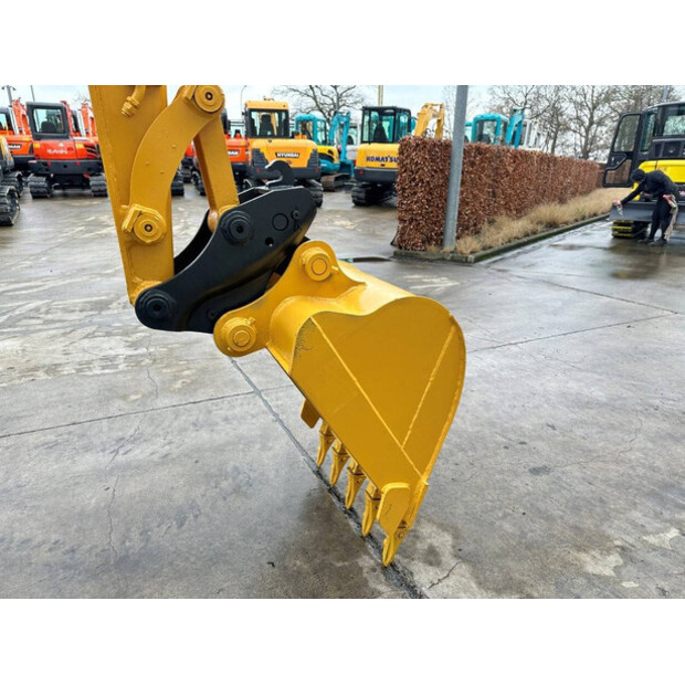 2015 Komatsu PC56-7-45780693