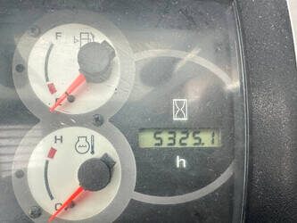 2015-komatsu-pc56-7-1428443-45780722