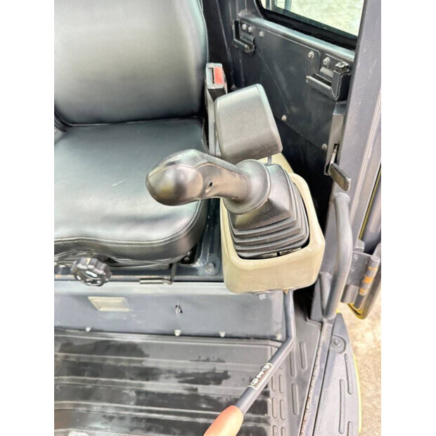 2017 YANMAR VIO50-6B-45780986