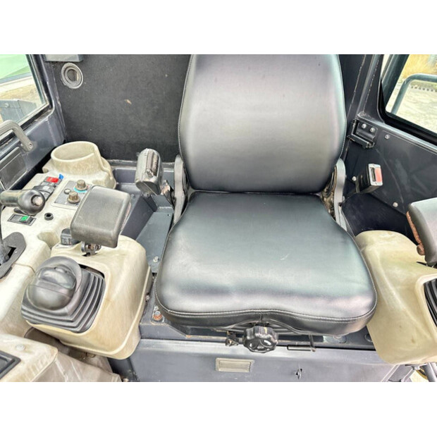 2017 YANMAR VIO50-6B-45780987