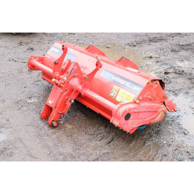 MITSUBISHI P136R-45780997