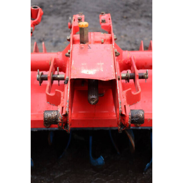 MITSUBISHI P136R-45781001