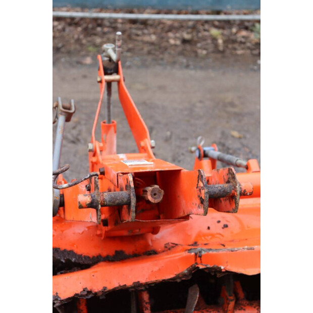 KUBOTA RS121-45781037