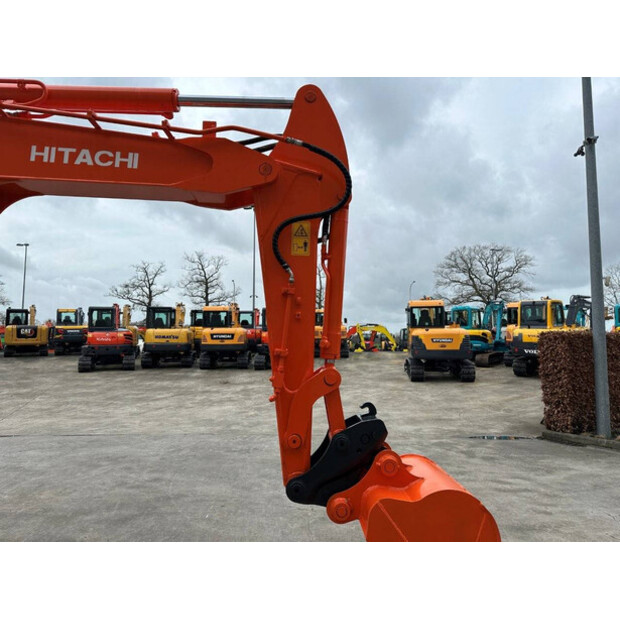 2012 Hitachi ZX60USB-3F-45781302