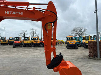 2012-hitachi-zx60usb-3f-1428464-45781302