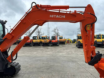 2012-hitachi-zx60usb-3f-1428464-45781305
