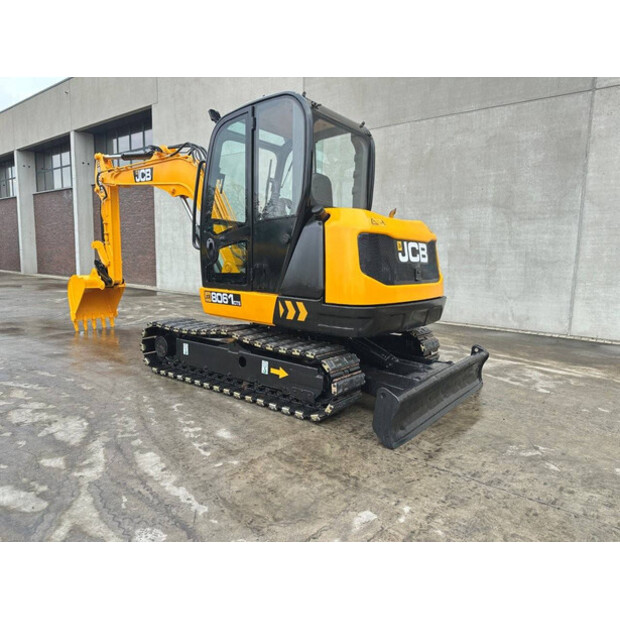 2010 جيه سي بي 8061-45781526