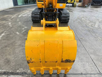 2010-jcb-8061-45781529