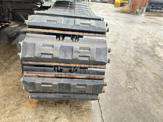 2010-jcb-8061-45781537