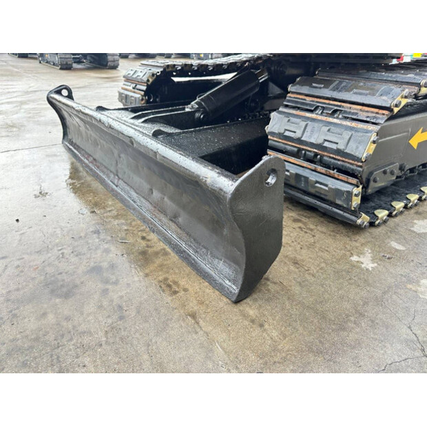 2010 جيه سي بي 8061-45781542