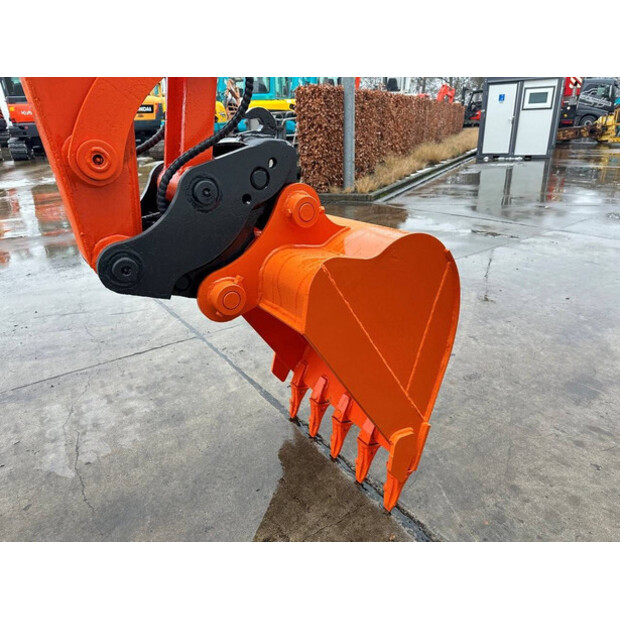 2011 Hitachi ZX50U-2-45781570