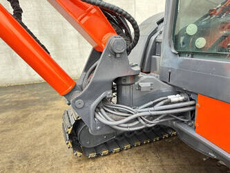 2011-hitachi-zx50u-2-1428474-45781574