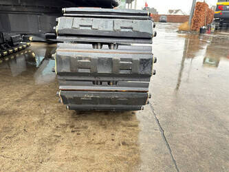 2011-hitachi-zx50u-2-1428474-45781575