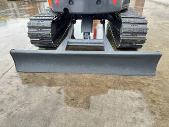 2011-hitachi-zx50u-2-1428474-45781581